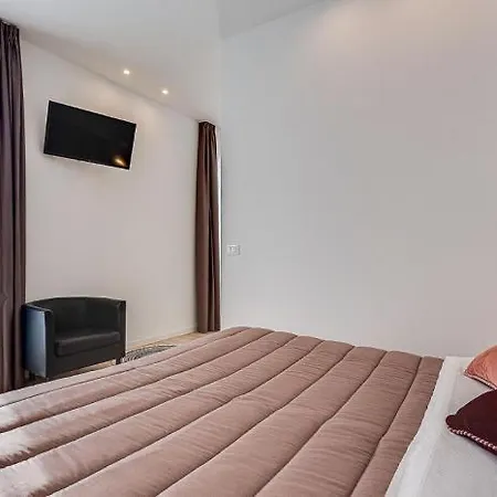 فندق Anversa - Adults Only 16 3*