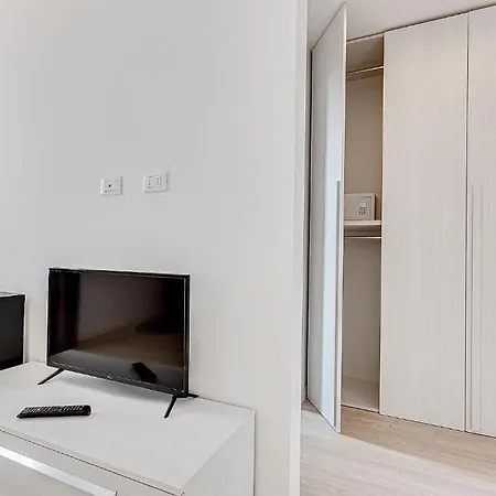 Anversa - Adults Only 16 3*