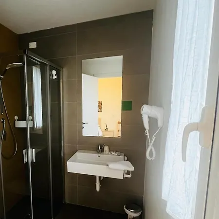 Anversa - Adults Only 16 فندق 3*