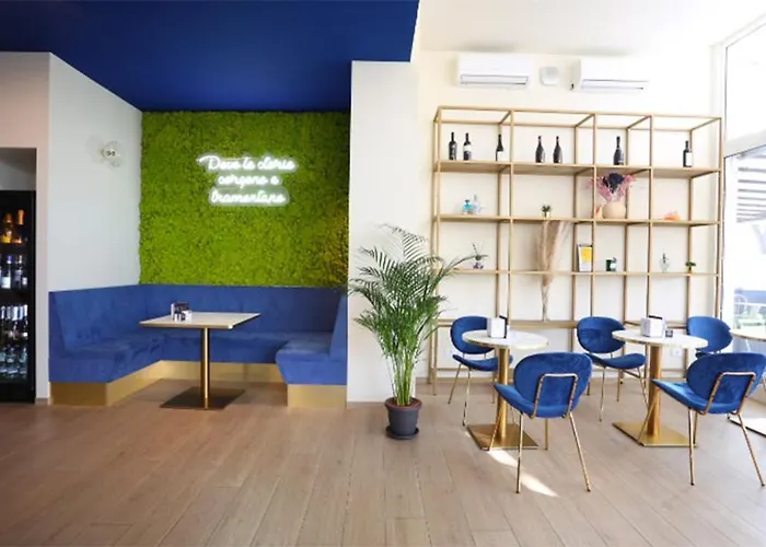 Anversa - Adults Only 16