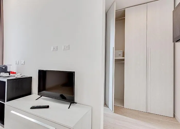 Anversa - Adults Only 16 3*