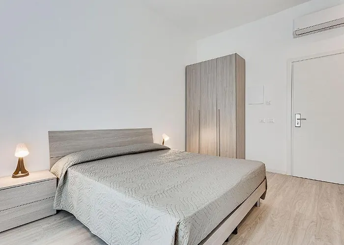 Anversa - Adults Only 16