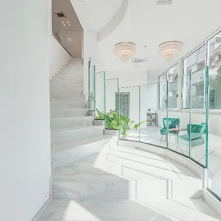 Anversa - Adults Only 16 Rimini