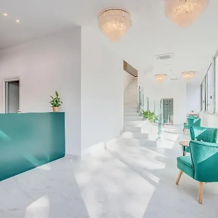 Anversa - Adults Only 16 Rimini